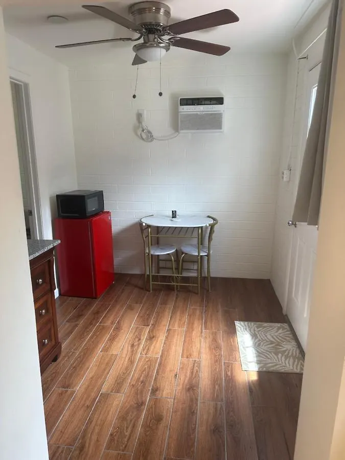 Cheerful Phx Home And Guest House In Central Phx Phoenix Feriehus