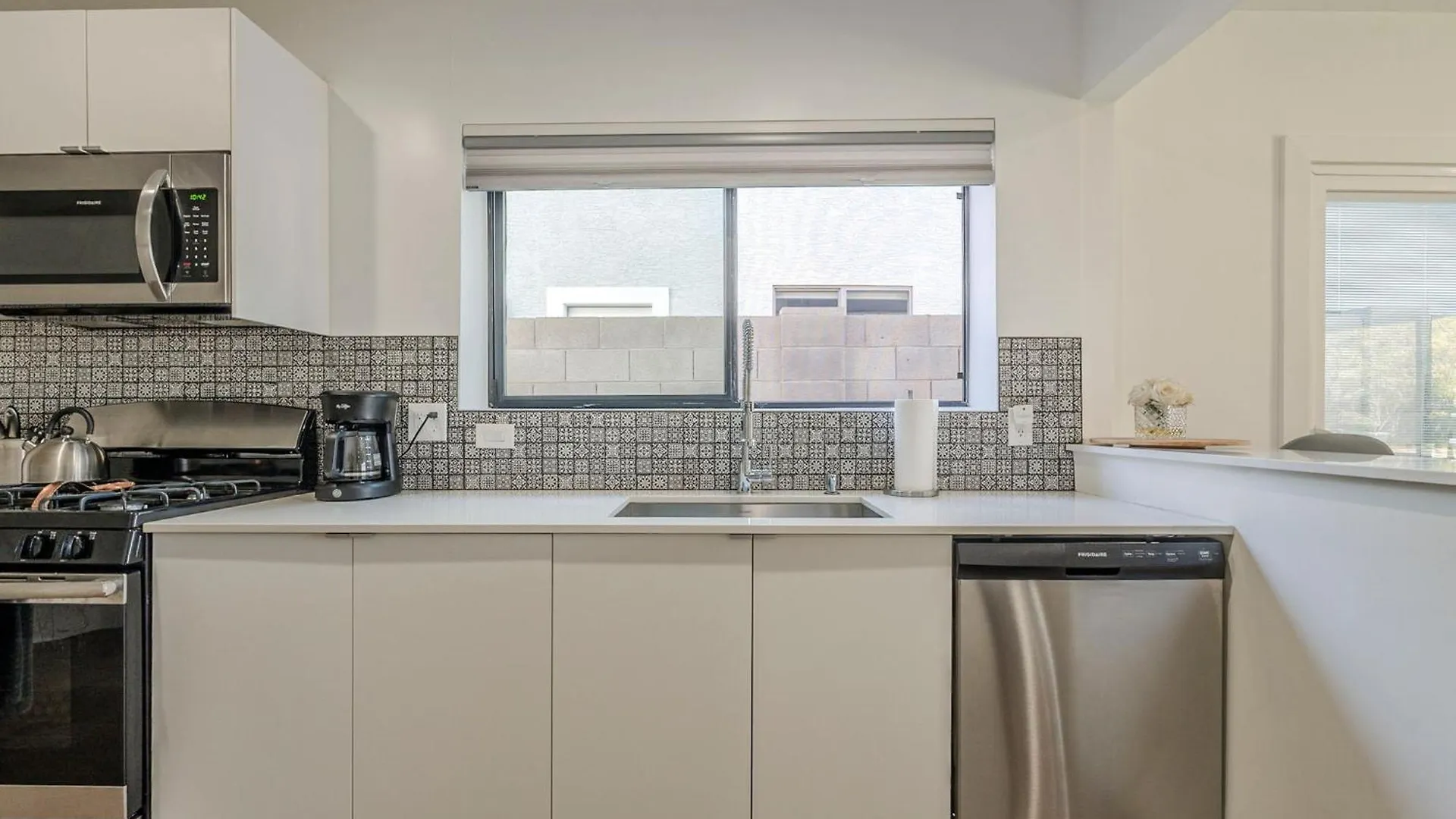 Feriehus Cheerful Phx Home And Guest House In Central Phx Phoenix