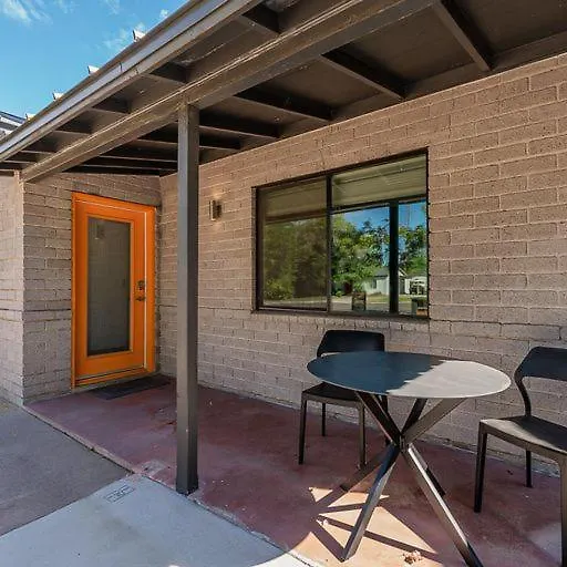 Cheerful Phx Home And Guest House In Central Phx Phoenix 0*,