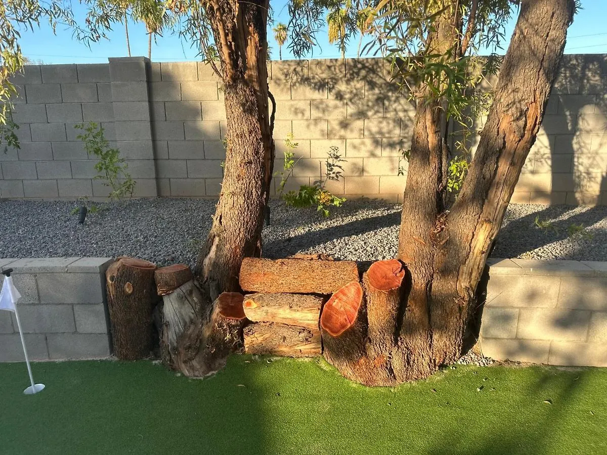 Cheerful Phx Home And Guest House In Central Phx Phoenix 0*,